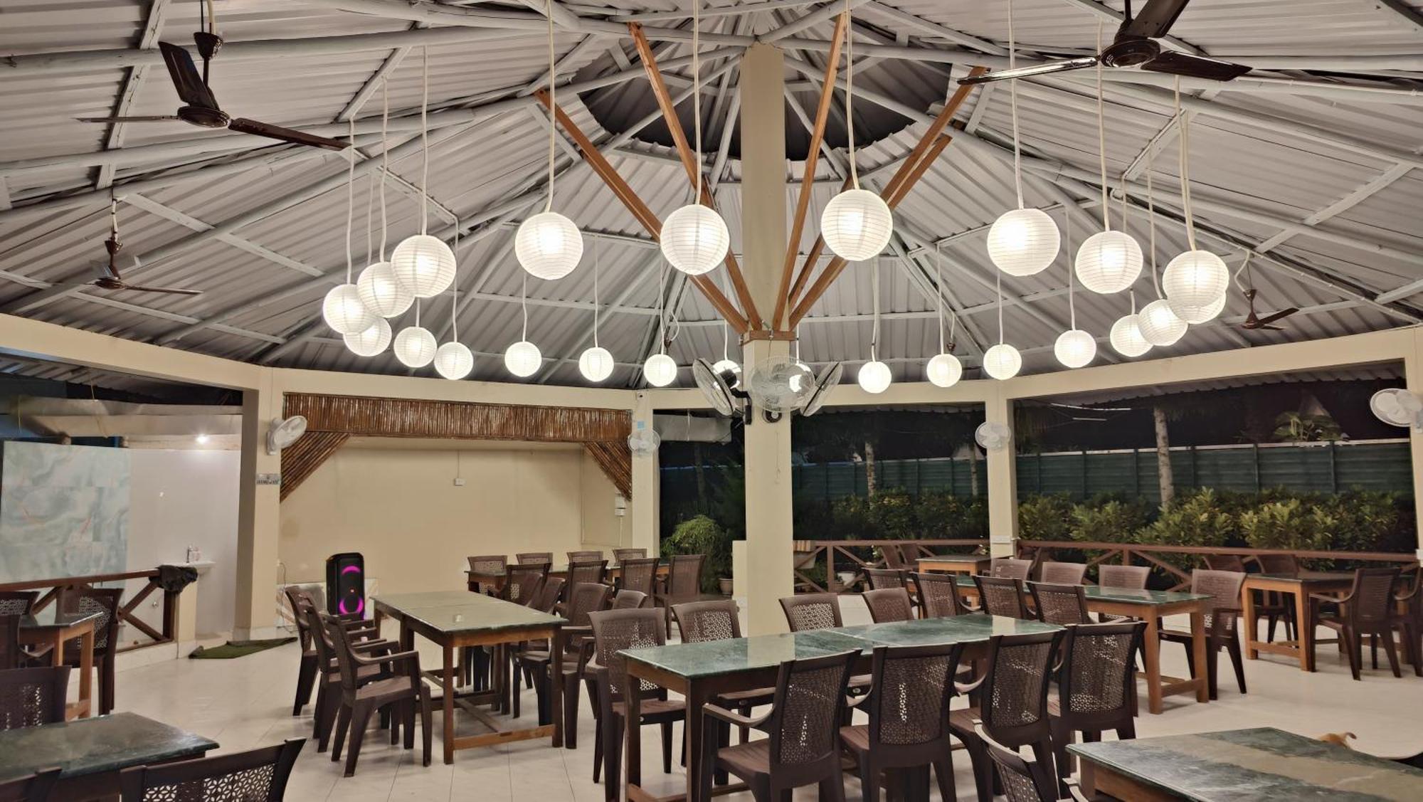 Kathmandu Resort Govind Nagar Bagian luar foto